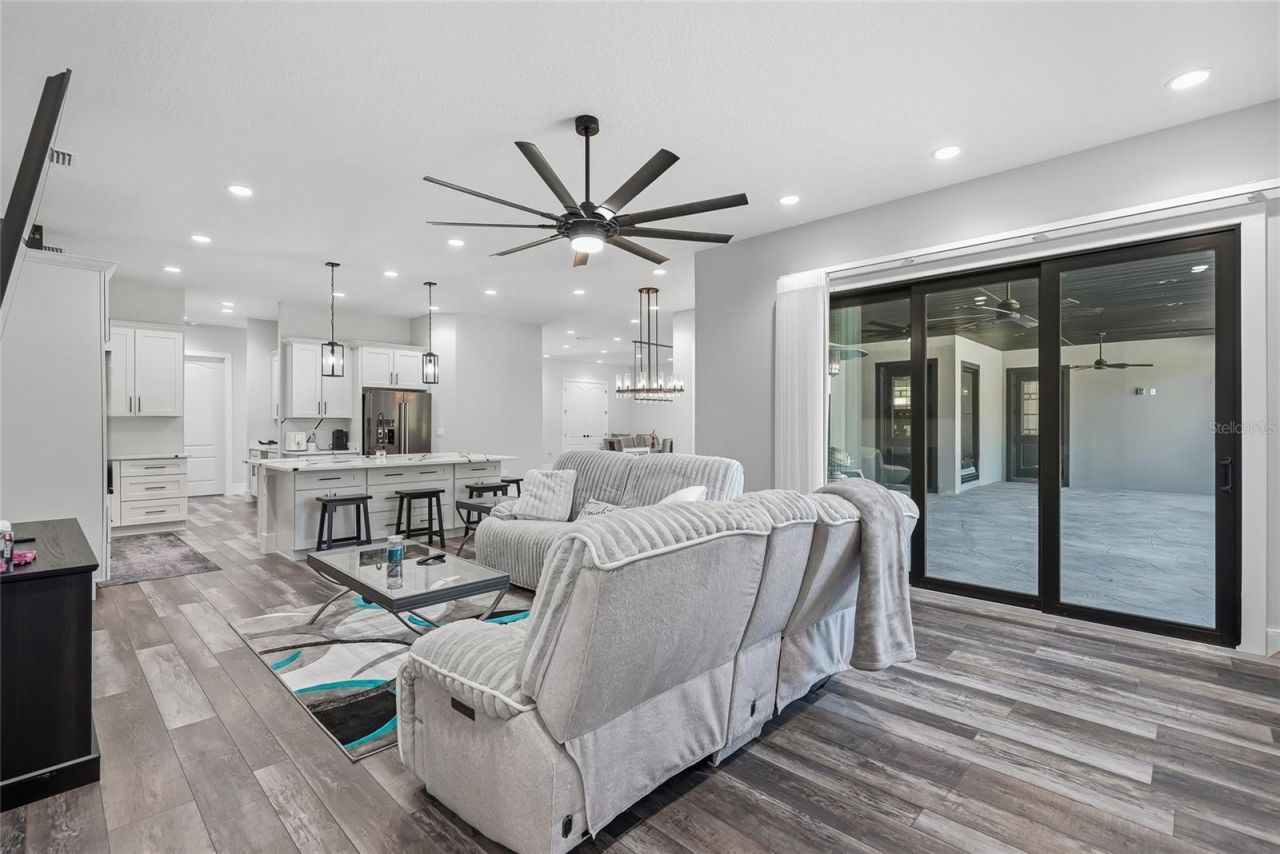 4550 S Cascade Avenue, Inverness, FL 34452 Photo