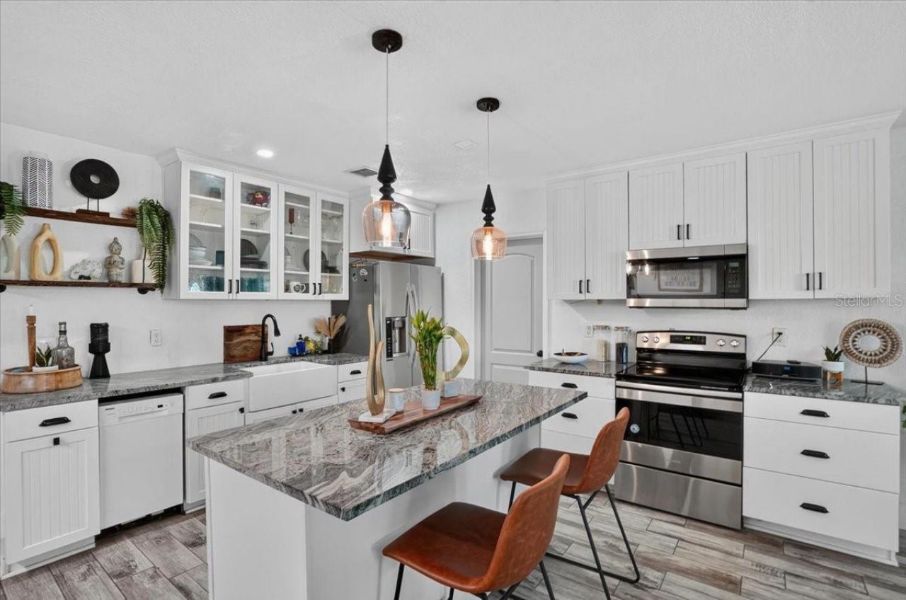 1417 19th Street W, Bradenton, FL 34205 Photo