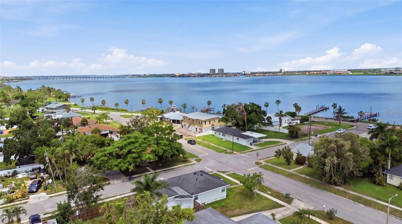 1902 Saint George Drive, Bradenton, FL 34208 Photo