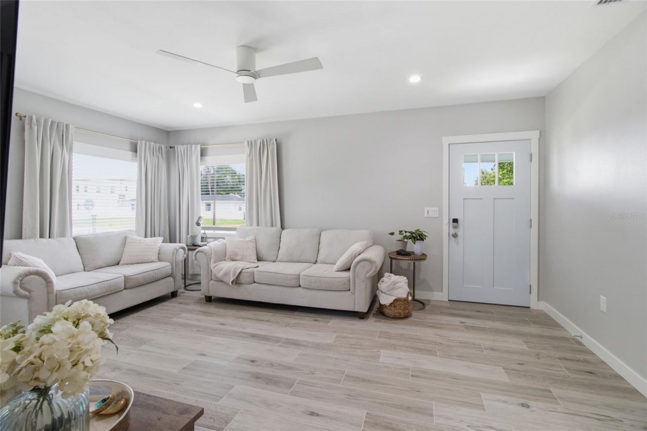 1902 Saint George Drive, Bradenton, FL 34208 Photo