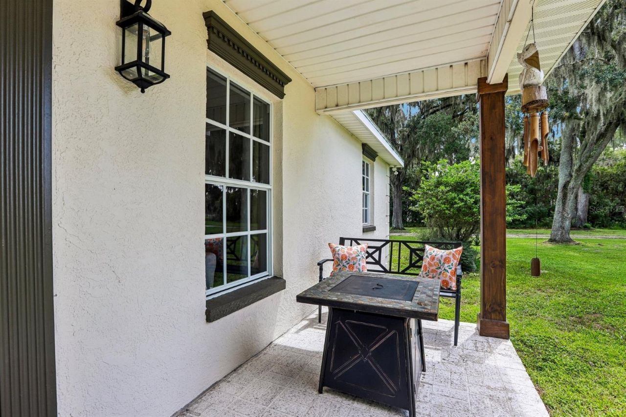 408 Holloway Road, Plant City, FL 33567 Photo