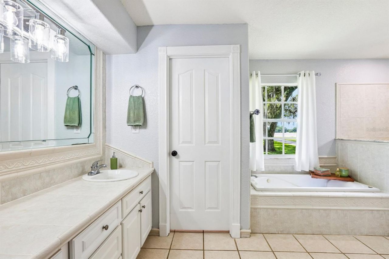 408 Holloway Road, Plant City, FL 33567 Photo