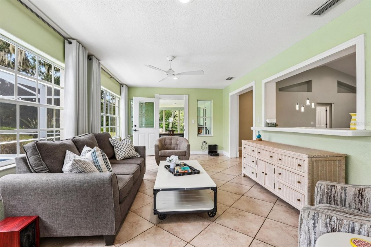 408 Holloway Road, Plant City, FL 33567 Photo