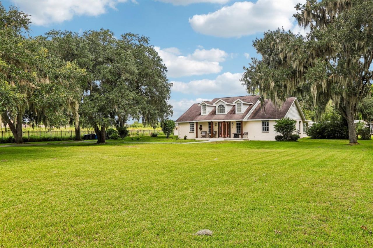 408 Holloway Road, Plant City, FL 33567 Photo
