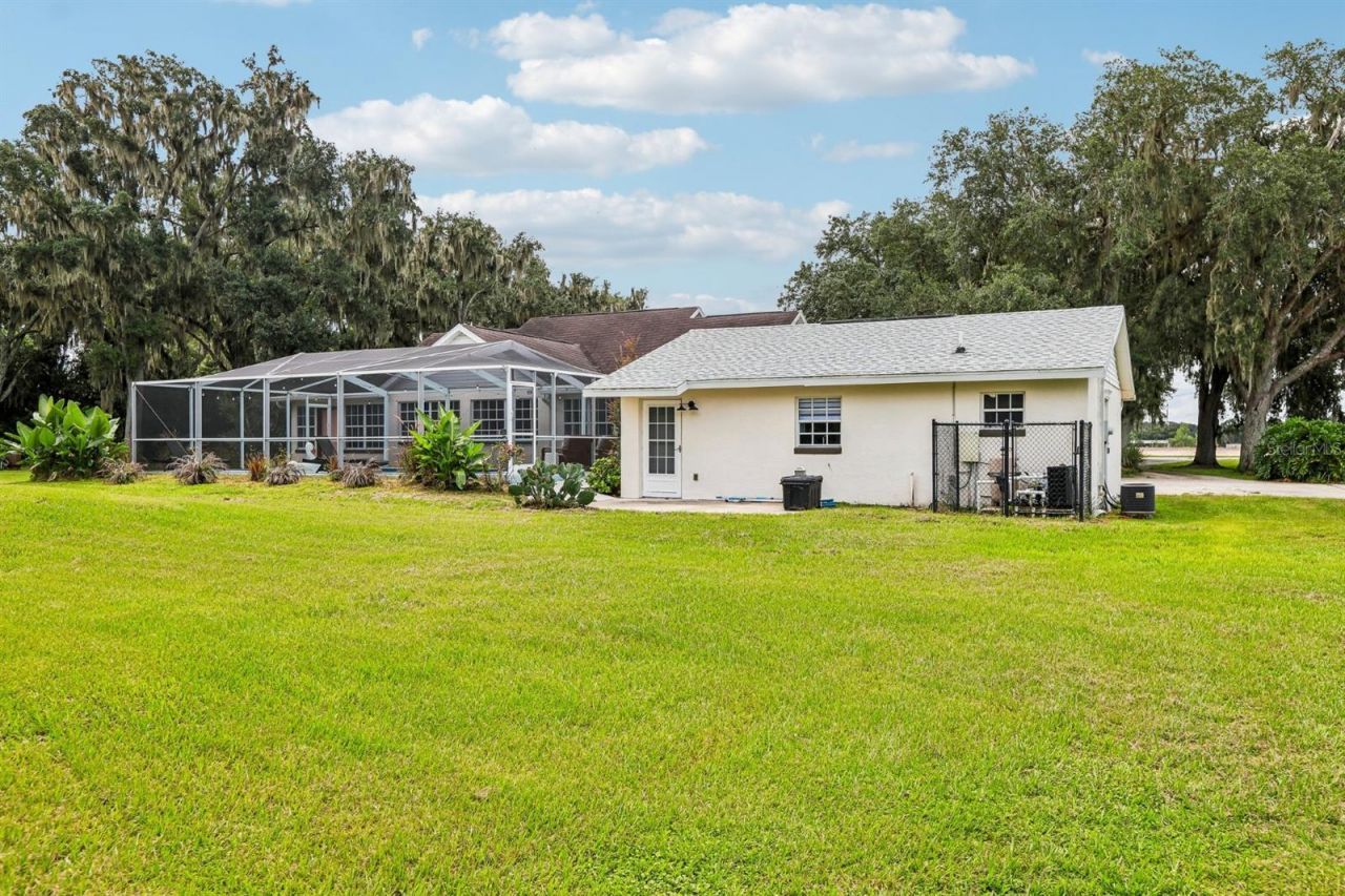 408 Holloway Road, Plant City, FL 33567 Photo