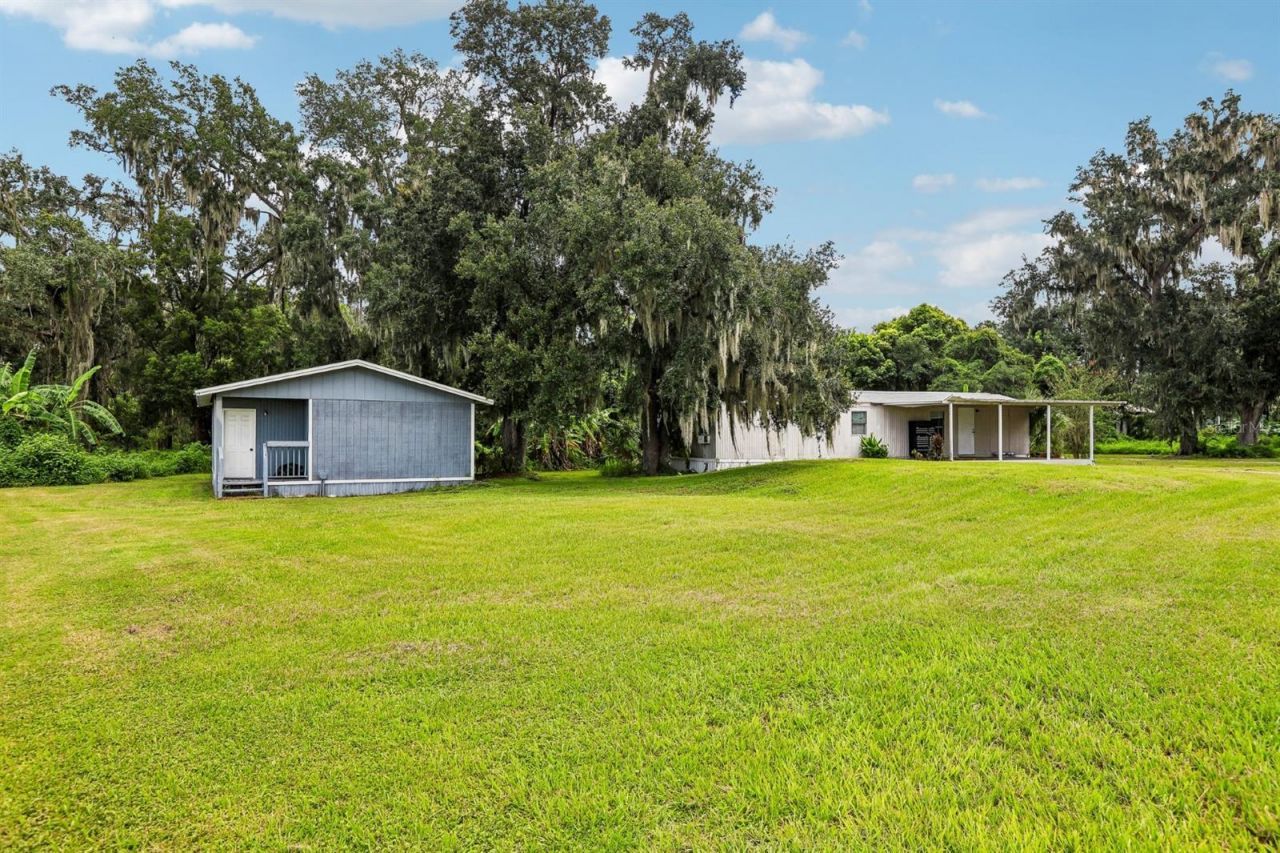 408 Holloway Road, Plant City, FL 33567 Photo