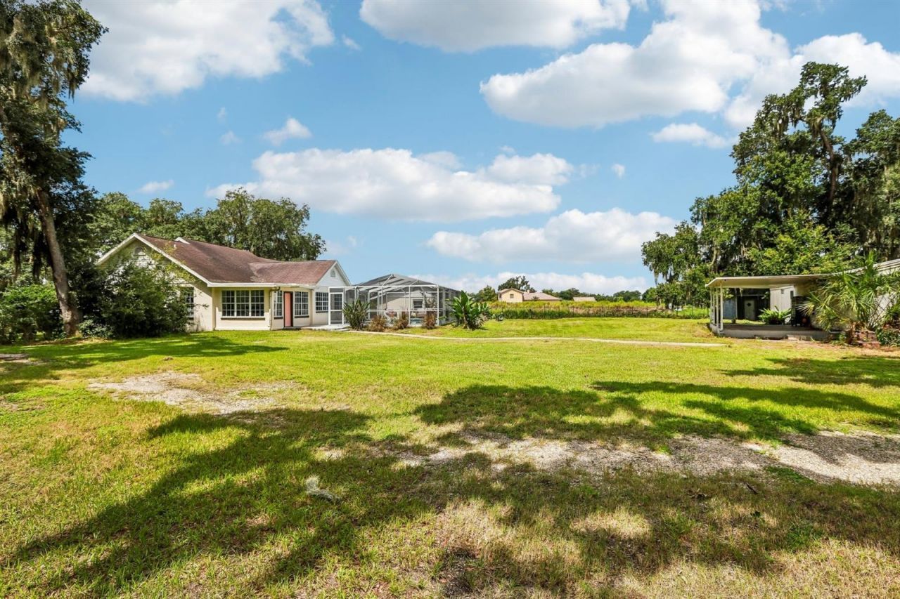 408 Holloway Road, Plant City, FL 33567 Photo
