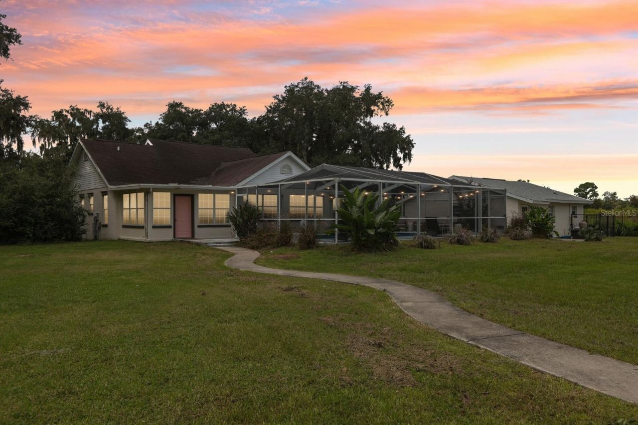 408 Holloway Road, Plant City, FL 33567 Photo