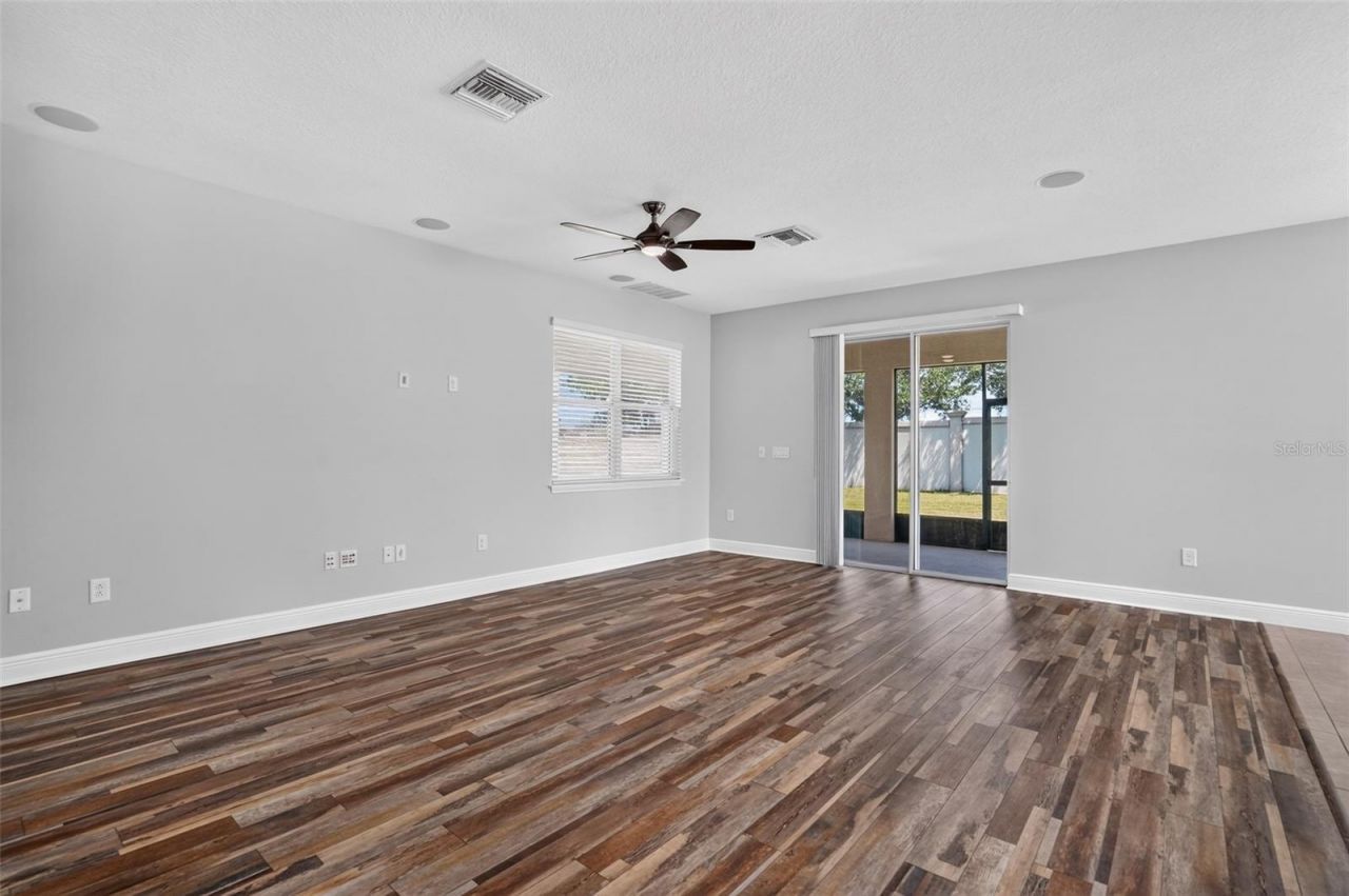 11014 Spring Point Circle , Riverview, FL 33579 Photo