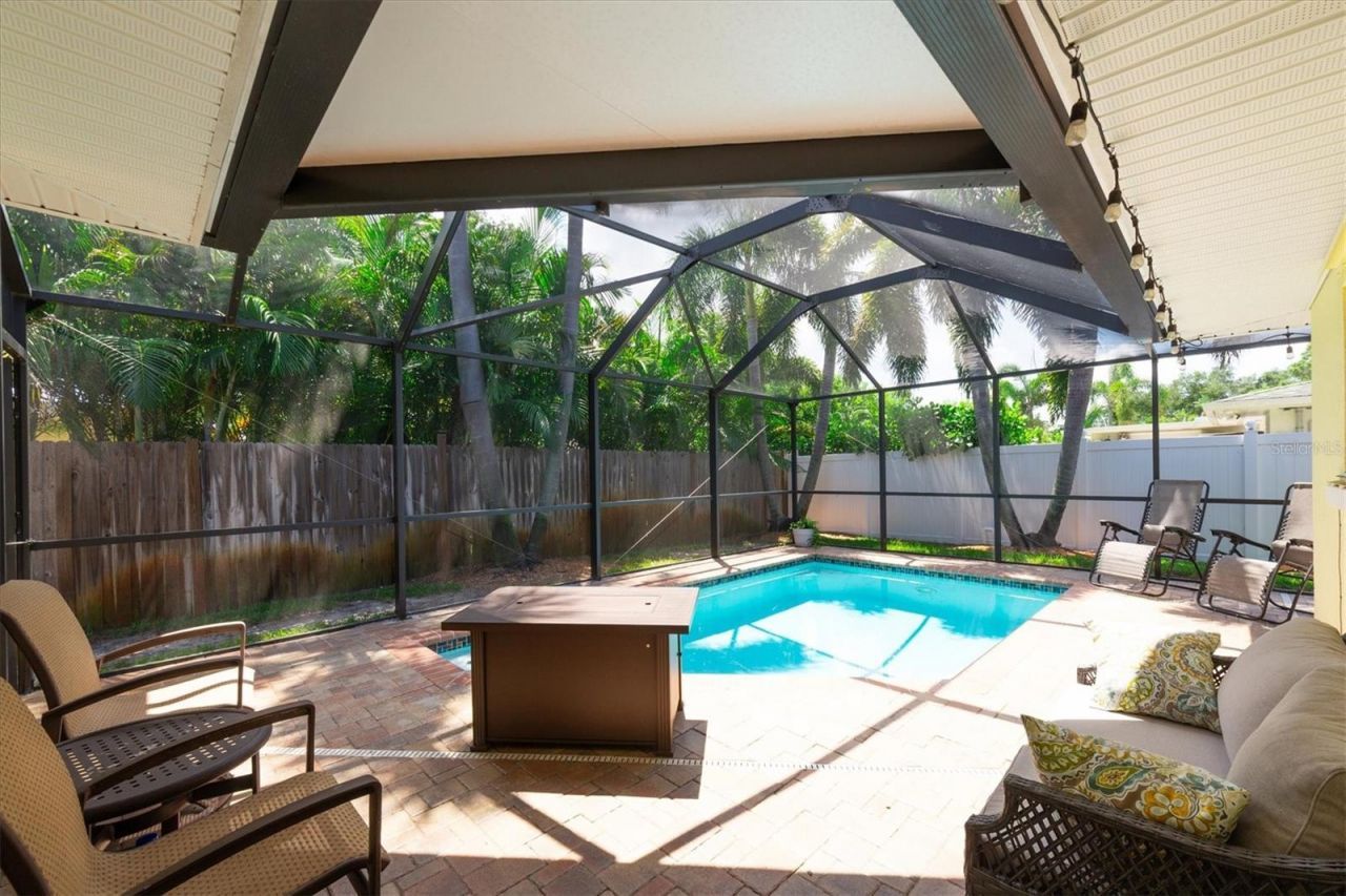 1901 Marlin Drive, Belleair Bluffs, FL 33770 Photo