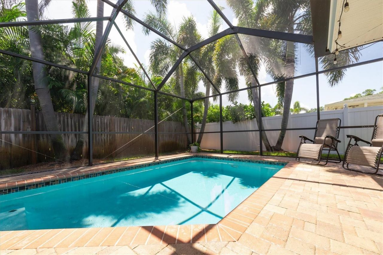 1901 Marlin Drive, Belleair Bluffs, FL 33770 Photo