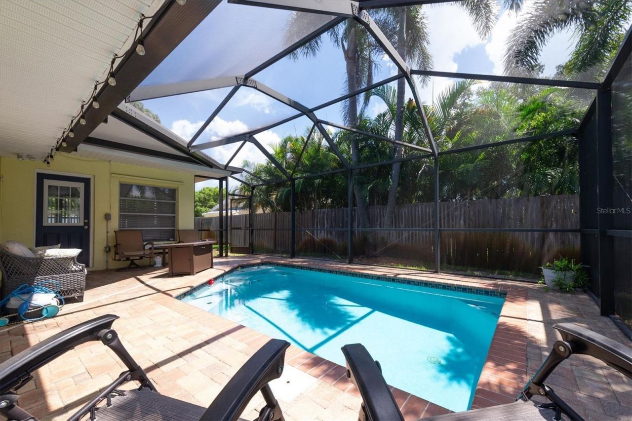 1901 Marlin Drive, Belleair Bluffs, FL 33770 Photo