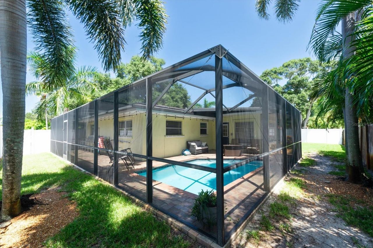 1901 Marlin Drive, Belleair Bluffs, FL 33770 Photo