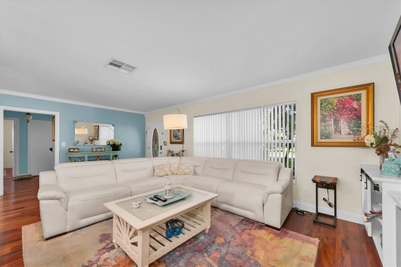 1901 Marlin Drive, Belleair Bluffs, FL 33770 Photo
