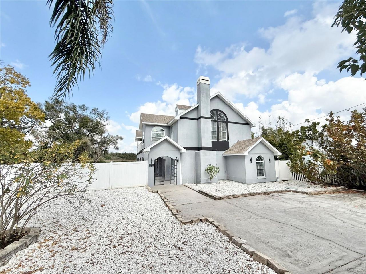 6710 Myrna Drive, Tampa, FL 33619 Photo