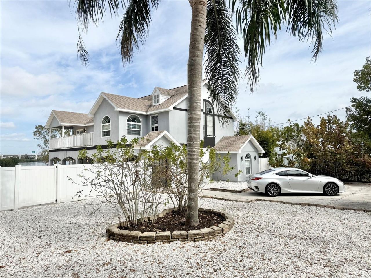 6710 Myrna Drive, Tampa, FL 33619 Photo