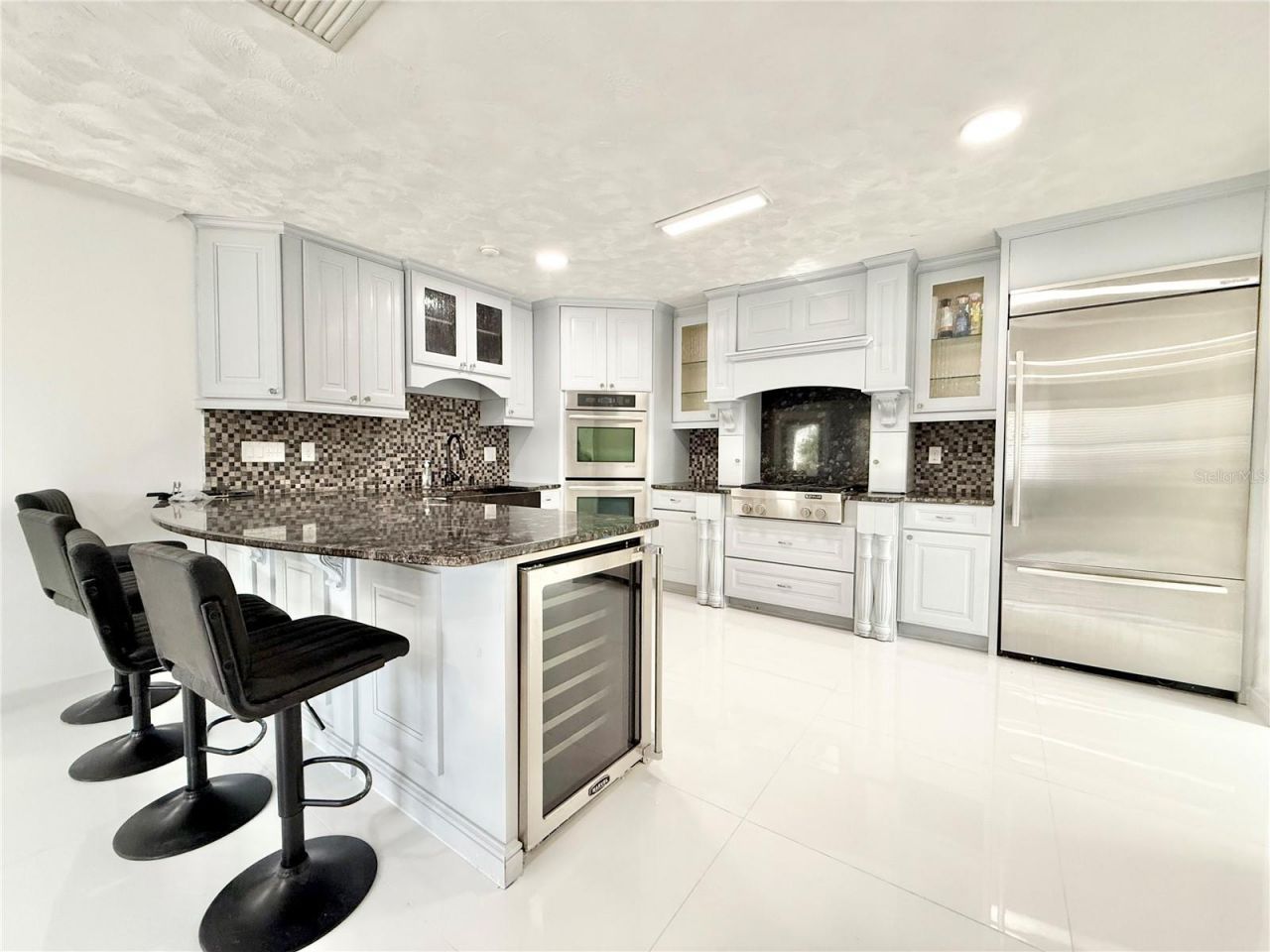 6710 Myrna Drive, Tampa, FL 33619 Photo