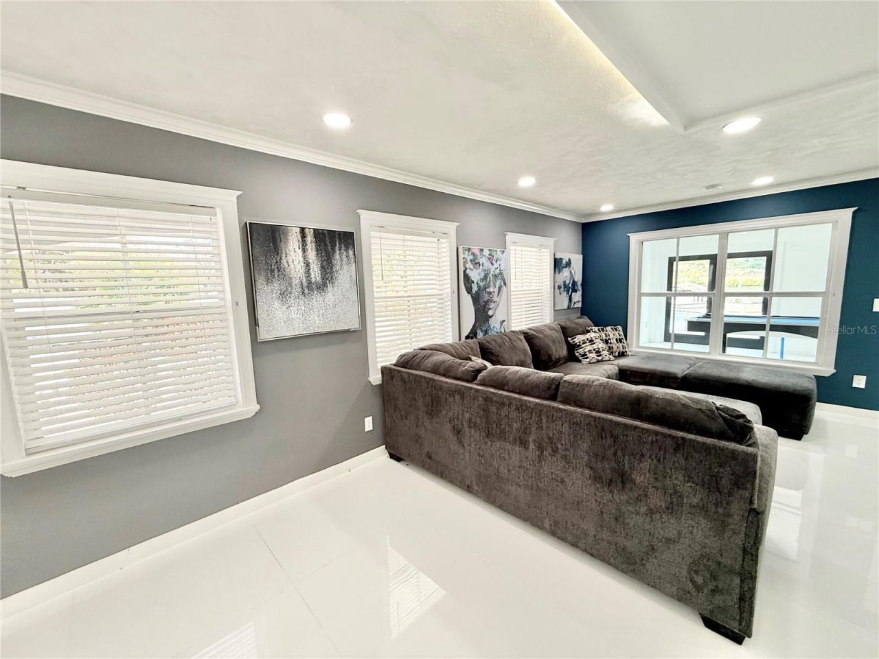 6710 Myrna Drive, Tampa, FL 33619 Photo