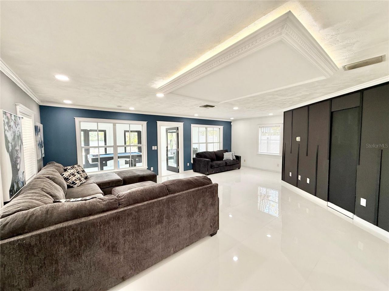 6710 Myrna Drive, Tampa, FL 33619 Photo