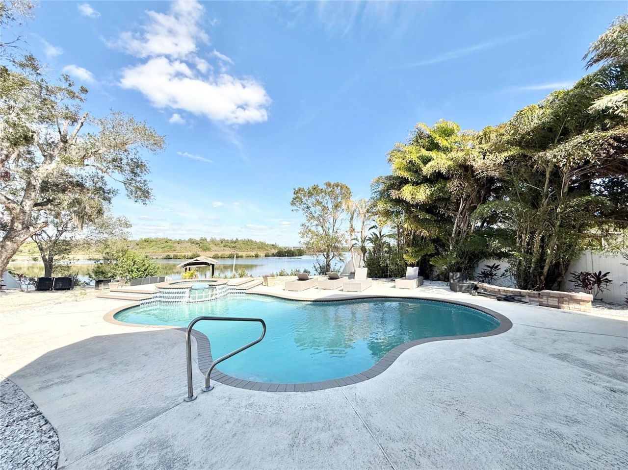 6710 Myrna Drive, Tampa, FL 33619 Photo