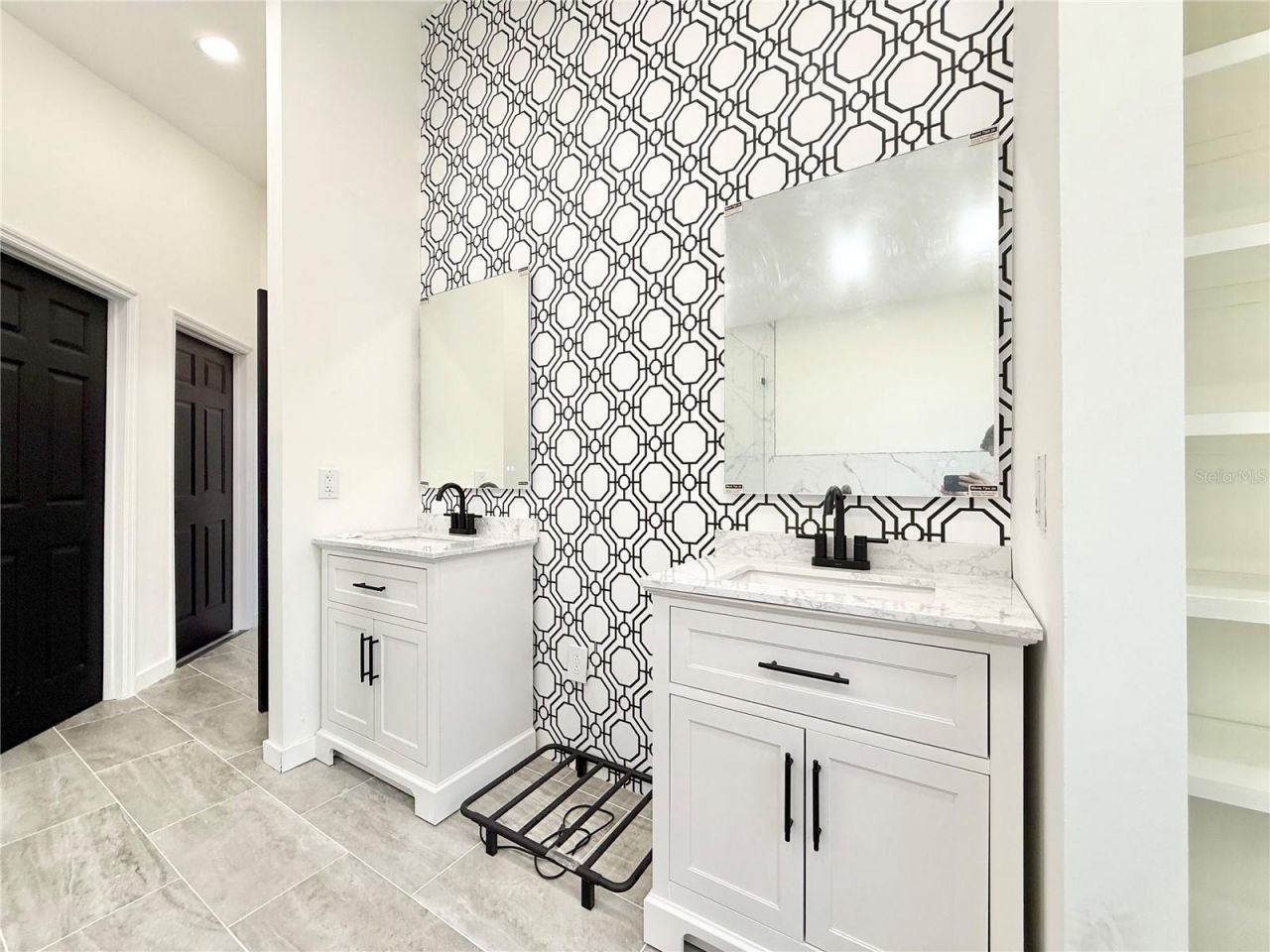 6710 Myrna Drive, Tampa, FL 33619 Photo