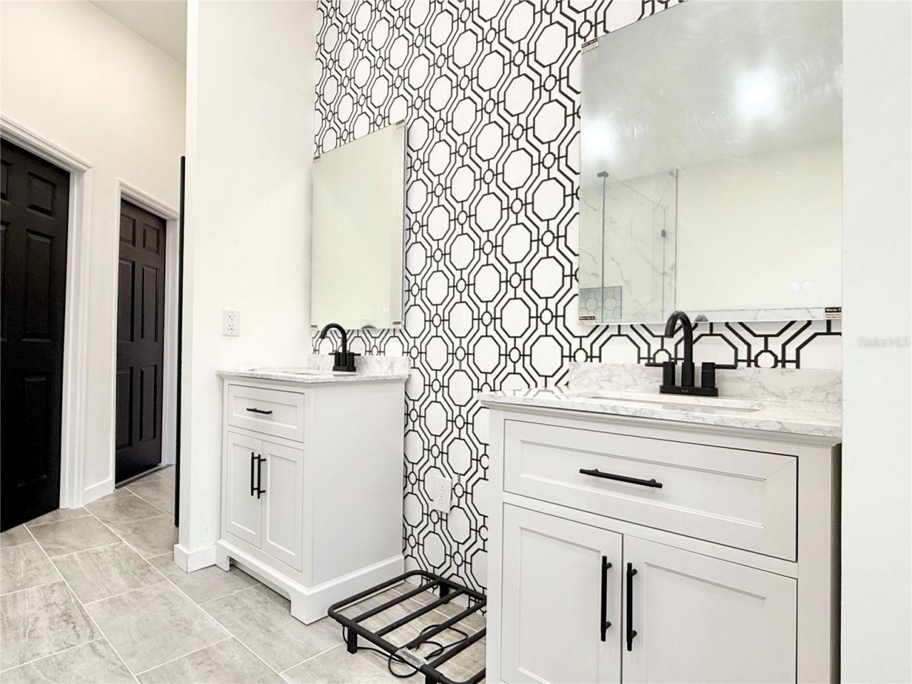 6710 Myrna Drive, Tampa, FL 33619 Photo