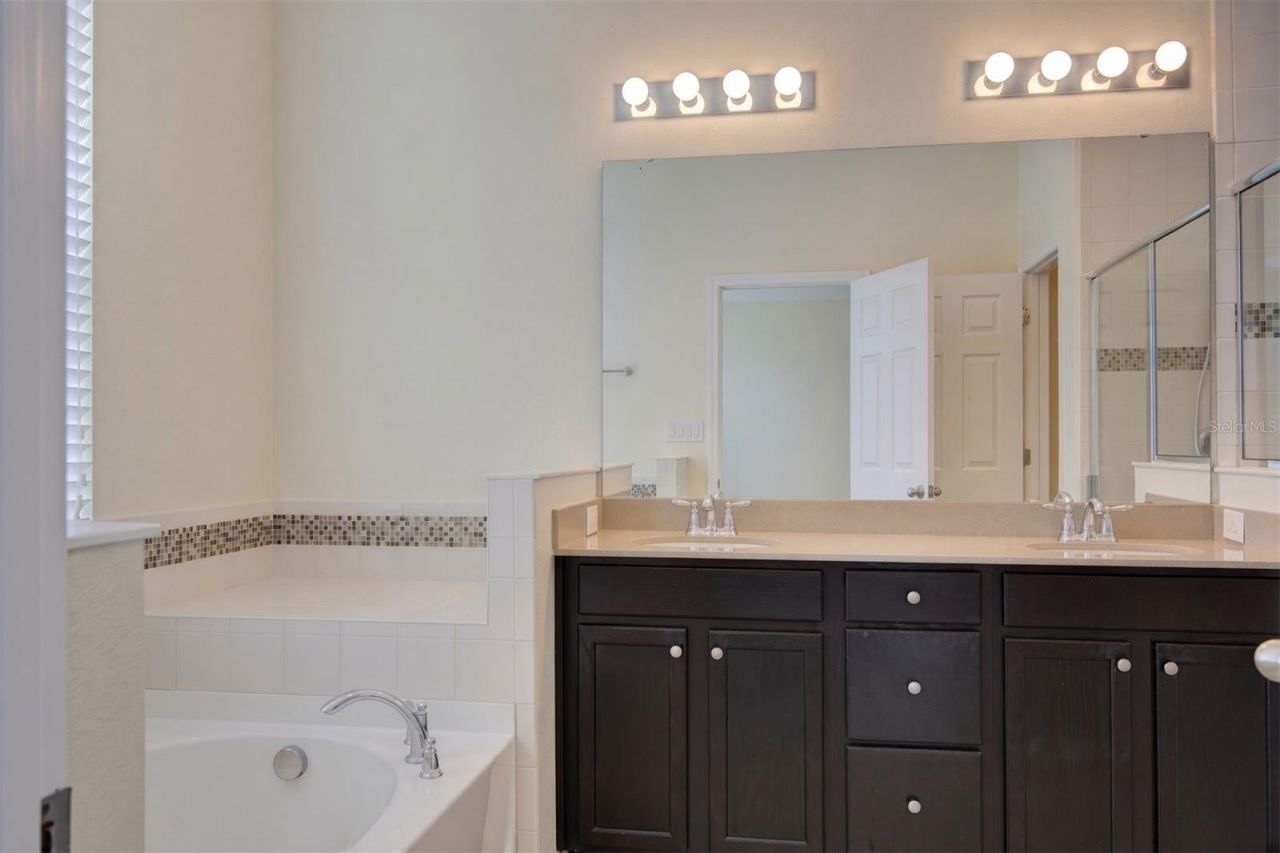 5066 Dove Tree Street, Orlando, FL 32811 Photo