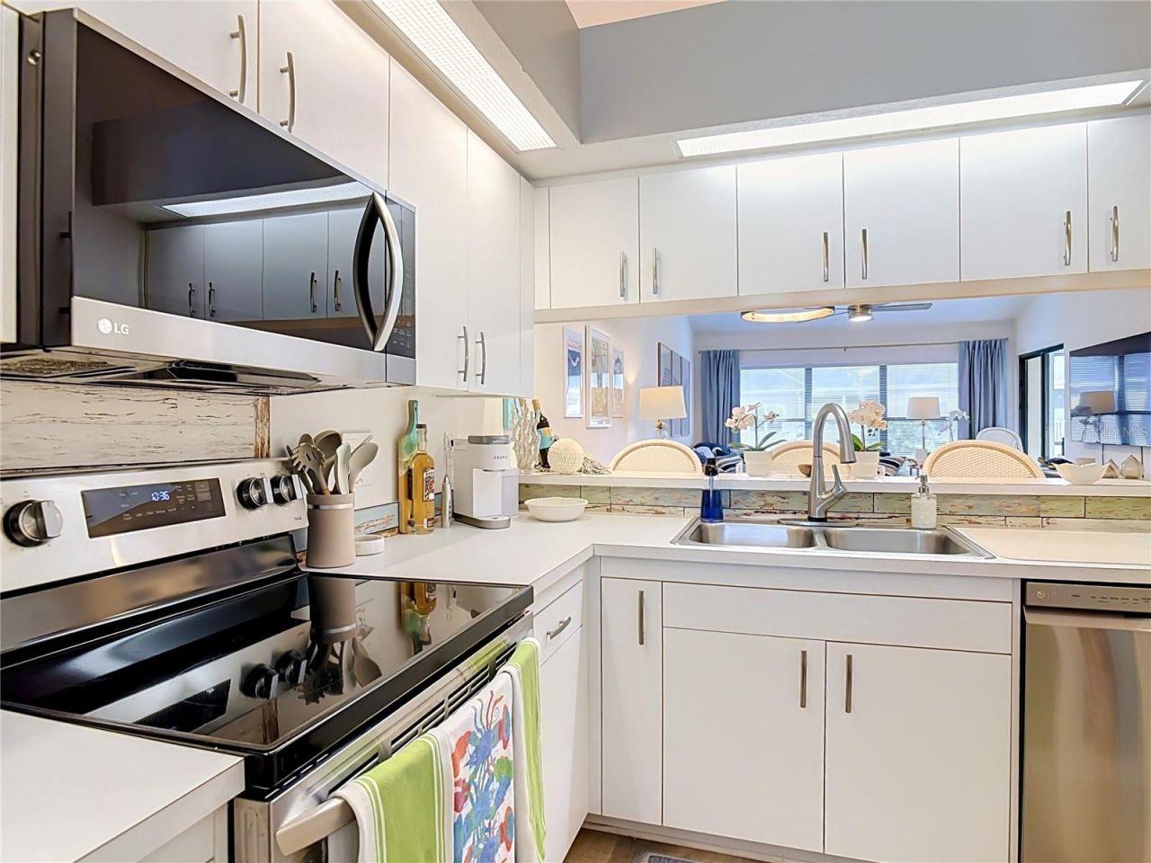 404 Bouchelle Drive, Unit 203, New Smyrna Beach, FL 32169 Photo