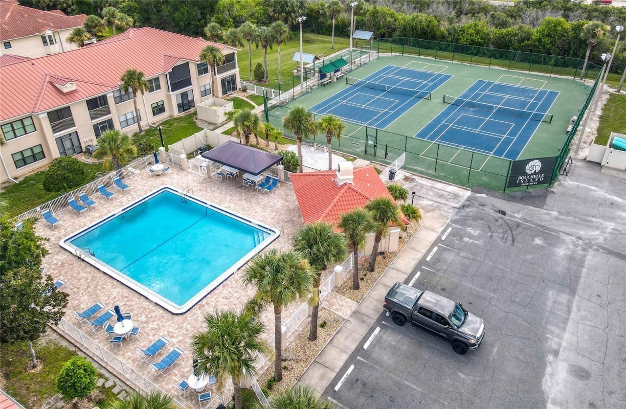 404 Bouchelle Drive, Unit 203, New Smyrna Beach, FL 32169 Photo