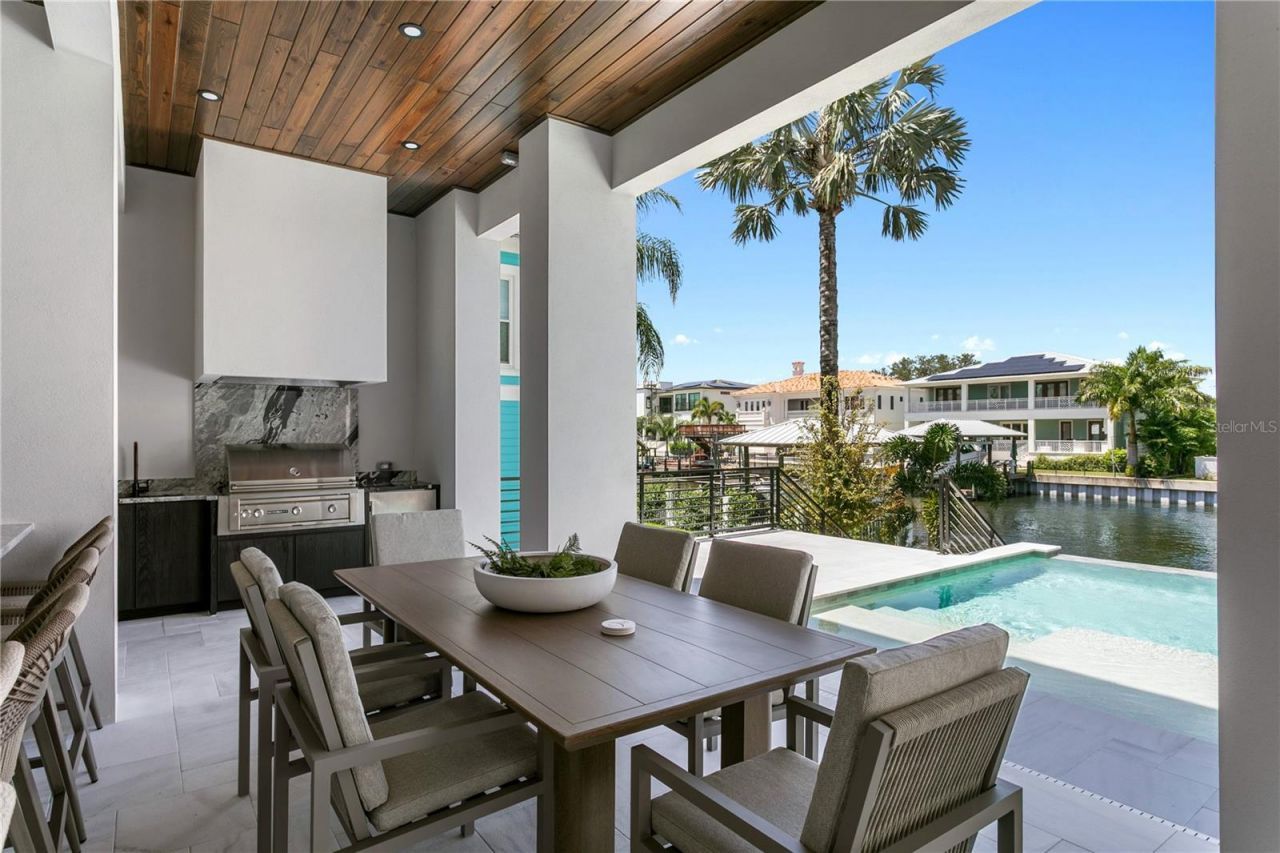 5007 W San Miguel Street, Tampa, FL 33629 Photo