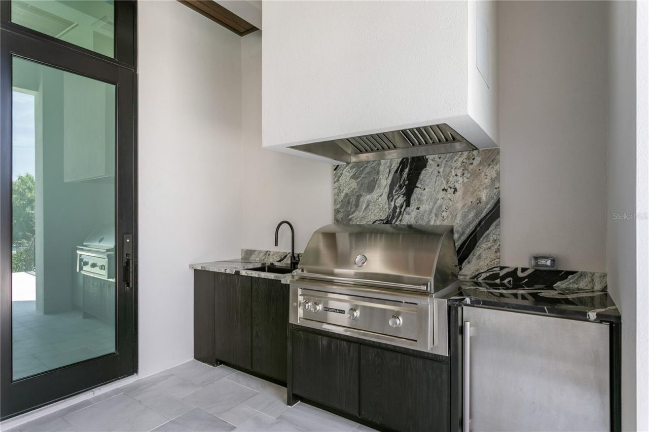 5007 W San Miguel Street, Tampa, FL 33629 Photo