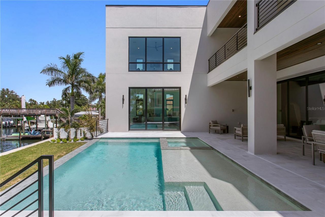 5007 W San Miguel Street, Tampa, FL 33629 Photo