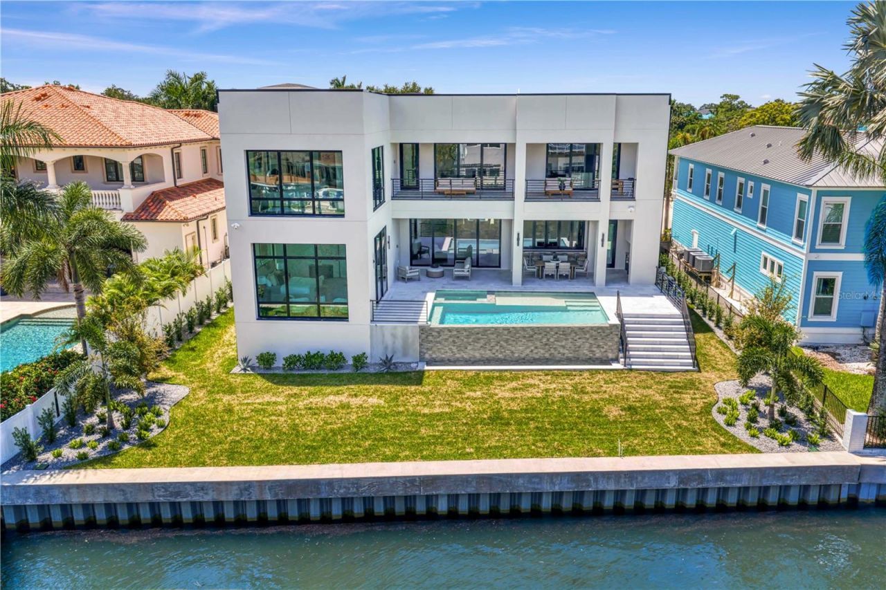 5007 W San Miguel Street, Tampa, FL 33629 Photo