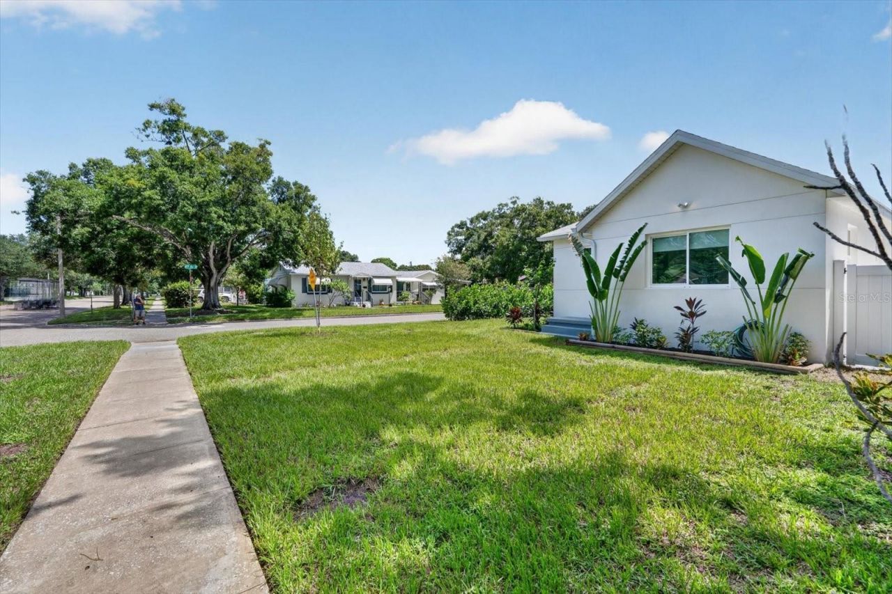 4847 Dr Martin Luther King Jr Street N, Saint Petersburg, FL 33703 Photo