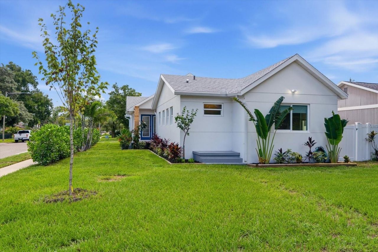 4847 Dr Martin Luther King Jr Street N, Saint Petersburg, FL 33703 Photo