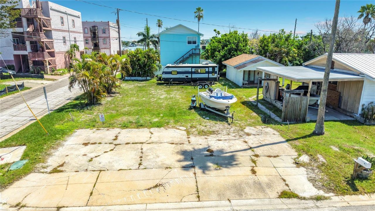 14065 Palm St, Madeira Beach, FL 33708 Photo