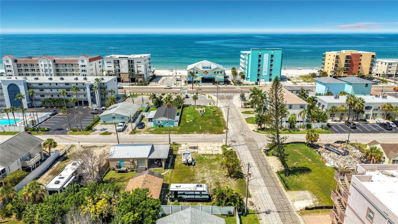 14065 Palm St, Madeira Beach, FL 33708 Photo