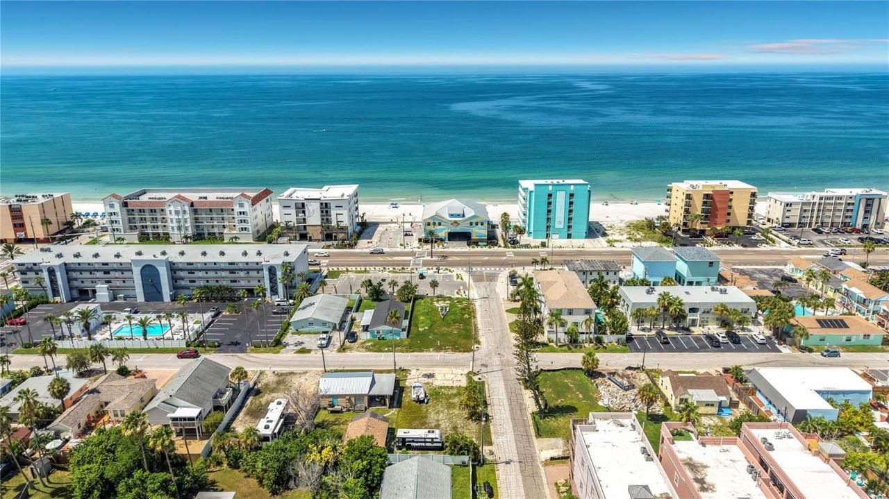 14065 Palm St, Madeira Beach, FL 33708 Photo