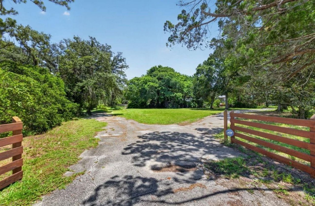 6495 Burning Tree Drive , Seminole, FL 33777 Photo