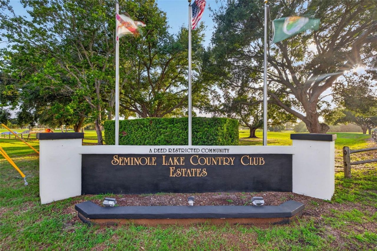 6495 Burning Tree Drive , Seminole, FL 33777 Photo