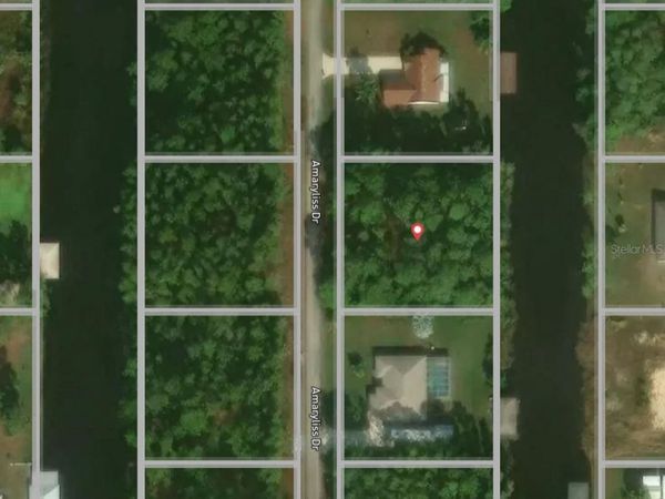 24 AMARYLLIS DRIVE , INDIAN LAKE ESTATES, FL 33855