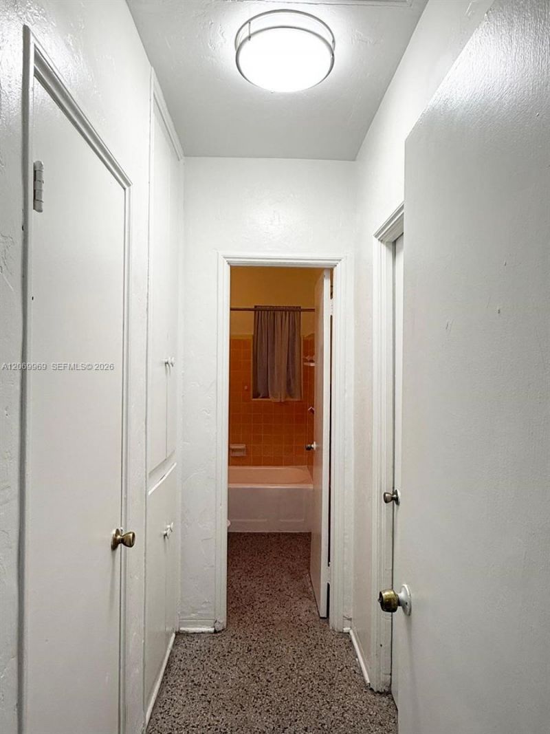1120 NE 115th St, Biscayne Park, FL 33161 Photo