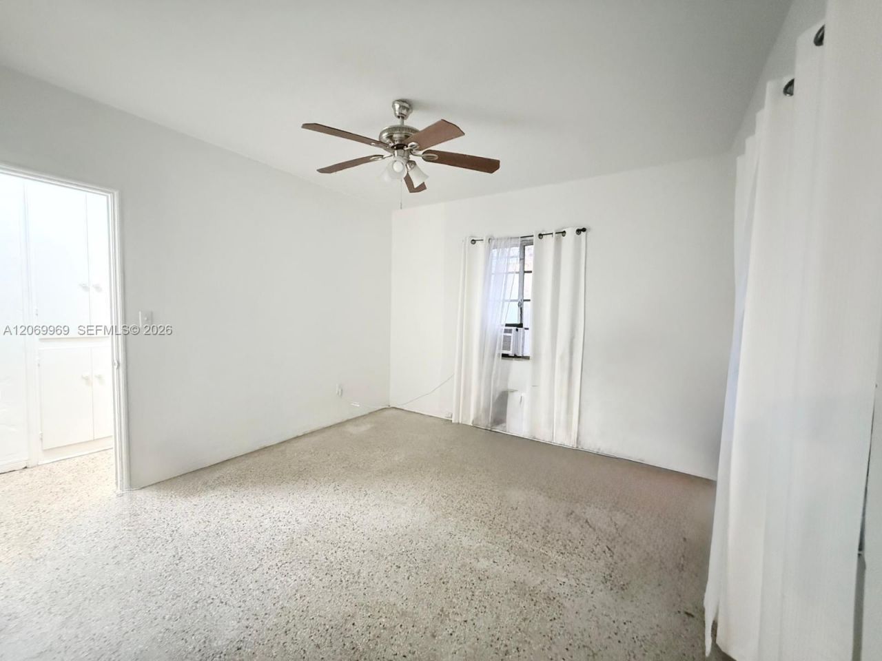 1120 NE 115th St, Biscayne Park, FL 33161 Photo