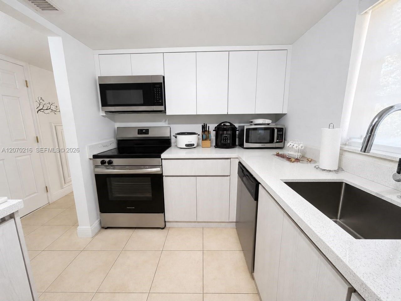 8500 SW 109th Ave , Unit 6-220, Miami, FL 33173 Photo