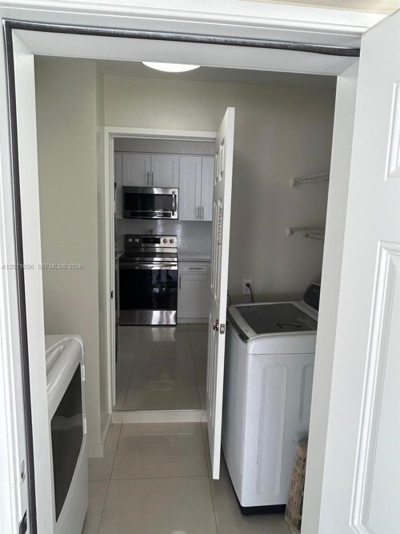 7637 Ramona St, Miramar, FL 33023 Photo