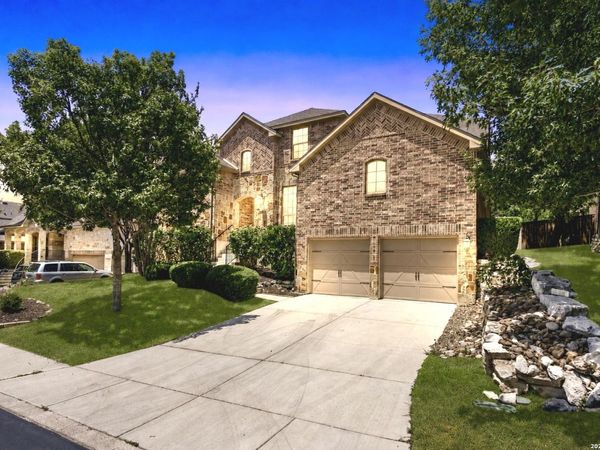 3519 CREST NOCHE DR, San Antonio, TX 78261
