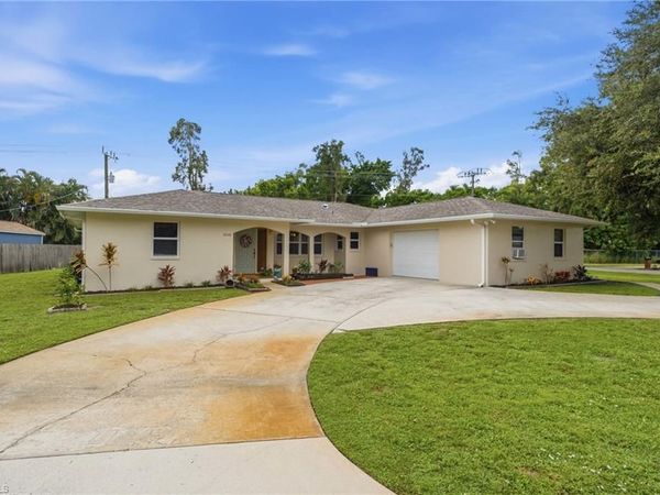 2230 Jasper AVE, FORT MYERS, FL 33907