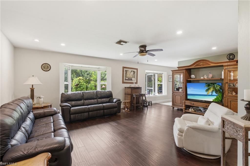 2230 Jasper Ave, Fort Myers, FL 33907 Photo