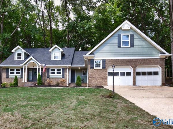 8029 Navios Drive SE, Huntsville, AL 35802