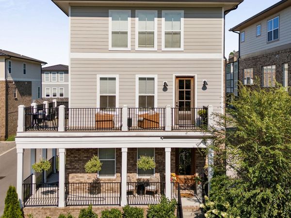 109 Demoss Rd , Nashville, TN 37209